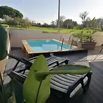 Vivenda Geminada Com Piscina A 10 Minutos A Pe Da Praia, By Qozzy 빌라 *