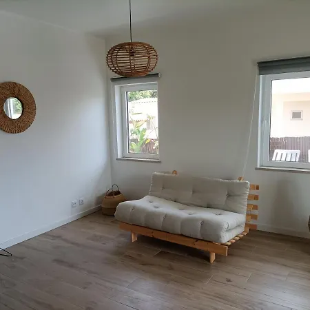 Vivenda Geminada Com Piscina A 10 Minutos A Pe Da Praia, By Qozzy *